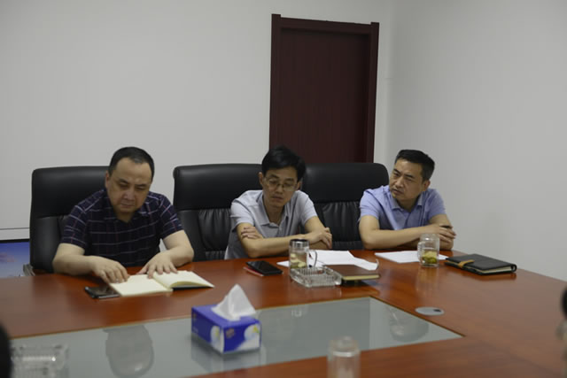守住这条线  筑牢这道墙-欧冠2026直播平台